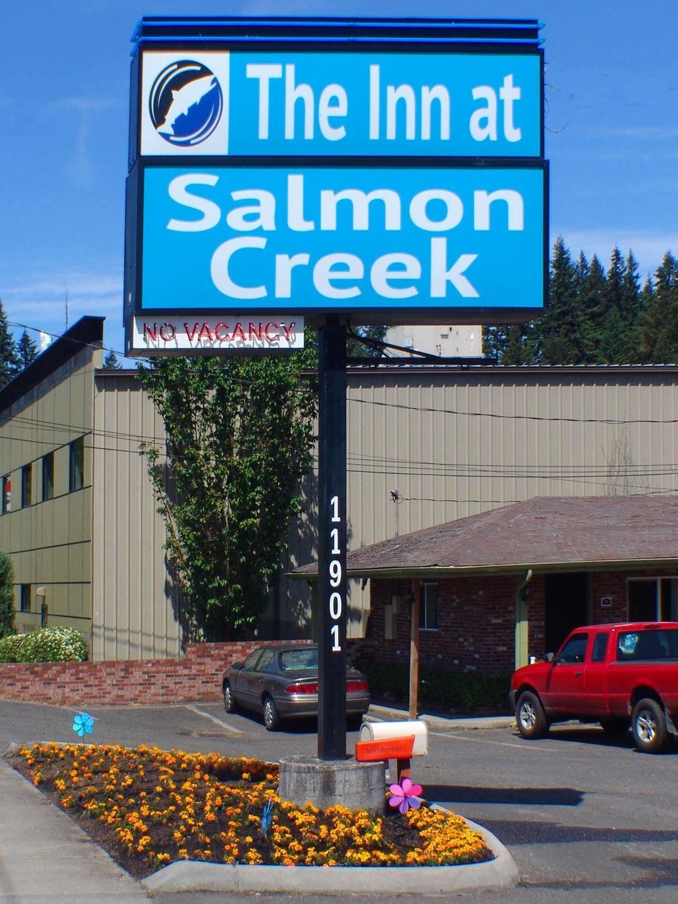 Inn At Salmon Creek Vancouver Exterior photo