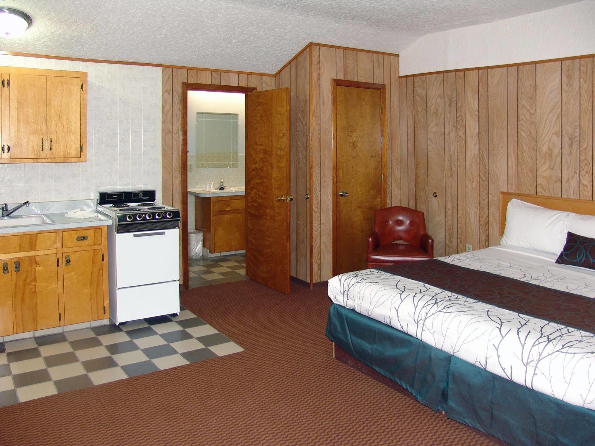 Inn At Salmon Creek Vancouver Exterior photo