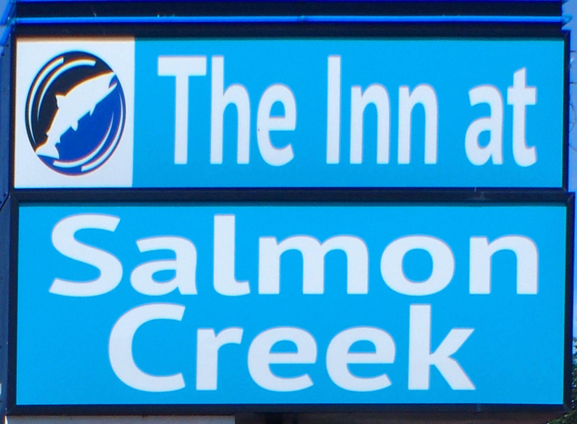 Inn At Salmon Creek Vancouver Exterior photo