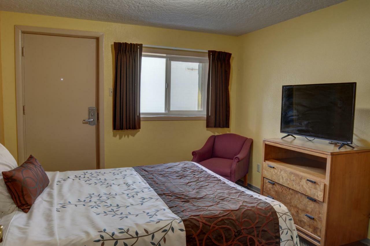 Inn At Salmon Creek Vancouver Exterior photo