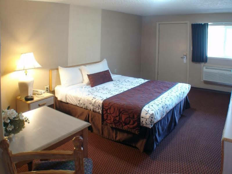 Inn At Salmon Creek Vancouver Exterior photo