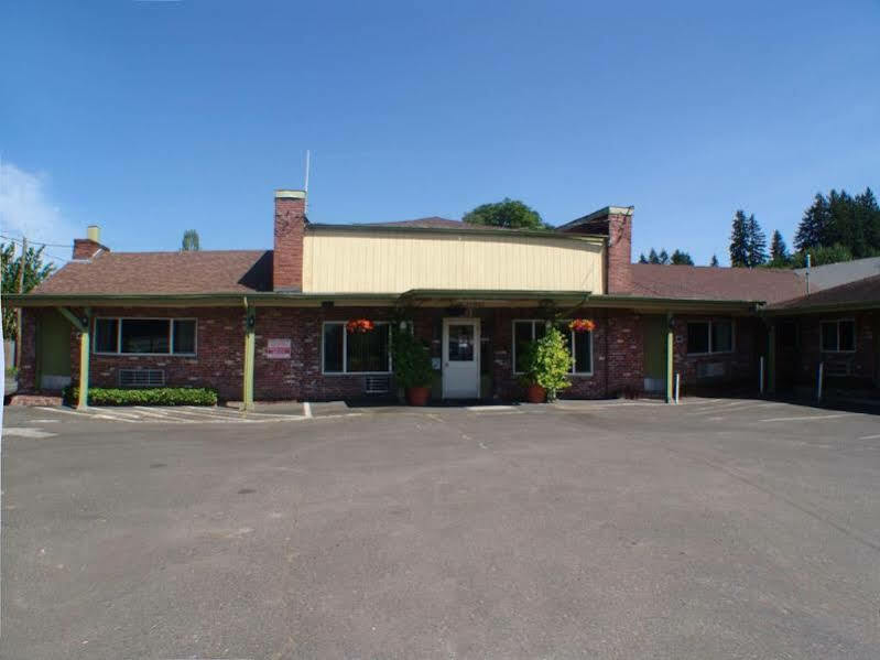 Inn At Salmon Creek Vancouver Exterior photo